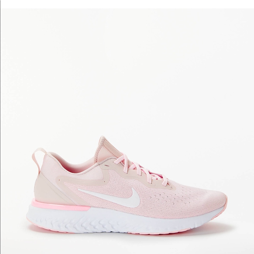 Nike Odyssey React
